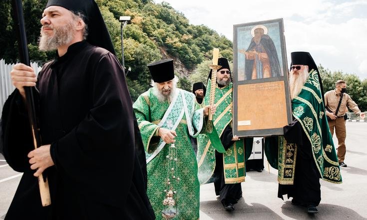 Юрий Чайка передал Успенскому Второафонскому Бештаугорскому мужскому монастырю уникальную старинную икону преподобного Евфимия Нового