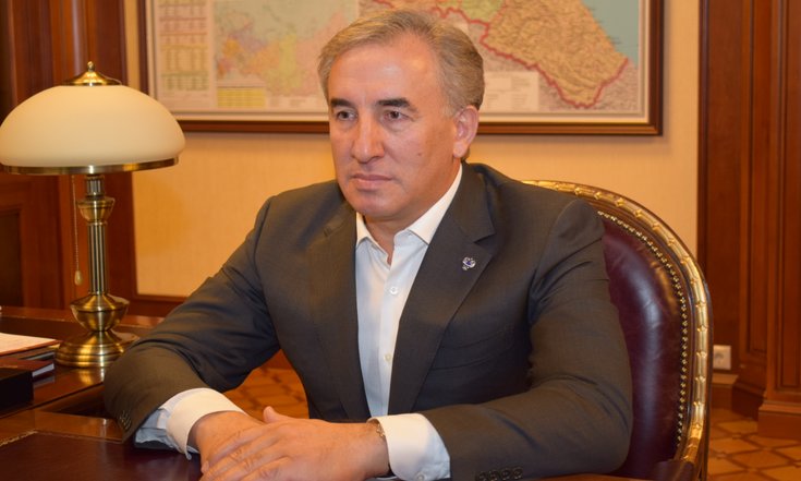 Лечхаджиев