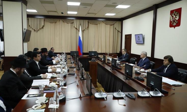 Юрий Чайка провел встречу с представителями еврейских общин Северо-Кавказского федерального округа