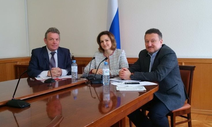 Субъекты округа говорили о национальной платежной системе «Мир»